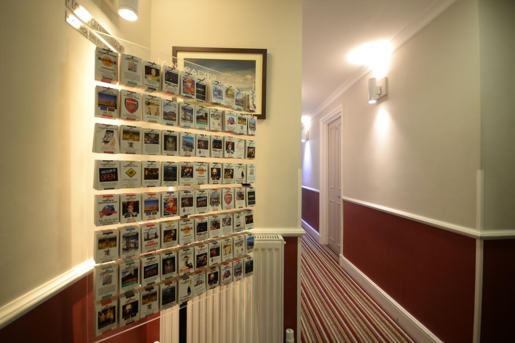 Отель Royal Cambridge 3*